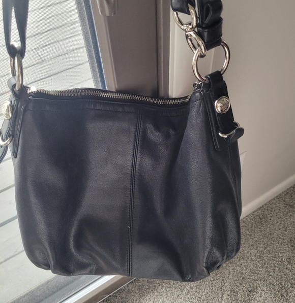 COACH Hobo Style Soft Black Leather Shoulder Bag - Picture 6 of 12
